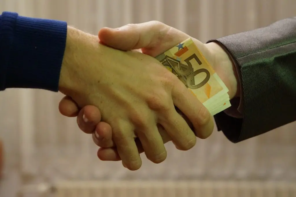 Lelkipásztor áll vád alatt a Coin.mx ügyében
