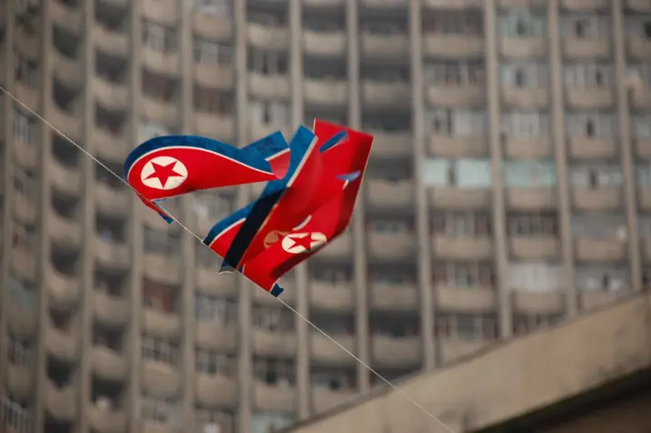 Pjenjan is beszáll: észak-koreai kriptovaluta konferencia