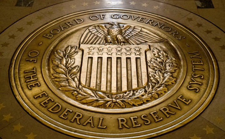 Ron Paul: Ideje leszámolni a FED-del és adómentes kriptót bevezetni