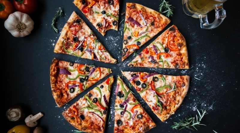 100 000 eurót fizet bitcoinban a Domino’s Pizza egy pizzáért