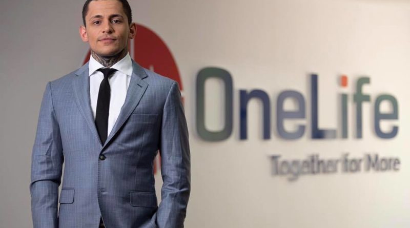 A OneCoin alapítójának testvére a kriptokirálynő ellen vall