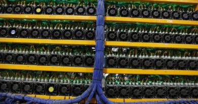 Kiszáll egy vezető kínai bitcoin bányászpool, inkább altcoinokra koncentrálna | Pórul jártak az Iránba települt kínai bitcoin bányászok | Irán hivatalosan is elismerte a kriptopénz bányászatot