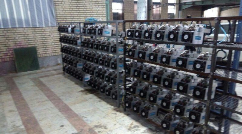 600 ezer dollárnyi áramot loptak bitcoin bányászat miatt