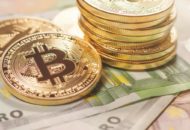 Lecsapott az Europol: 1,44 millió dollárnyi hamis pénzt adtak el bitcoinért