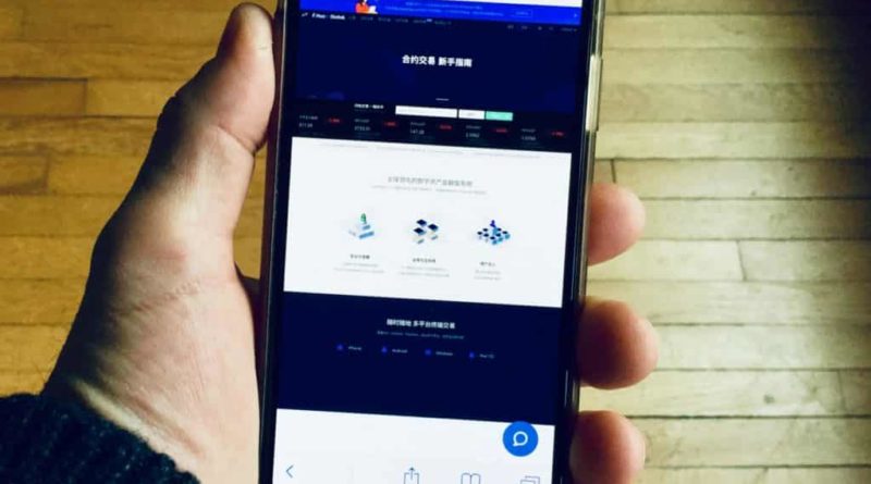 Érkezik az olcsó blockchain mobil, beépített kriptopénz-tárcával