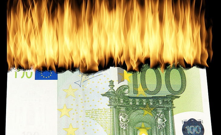 A fiat pénzek egy évtizeden belül eltűnhetnek a süllyesztőben