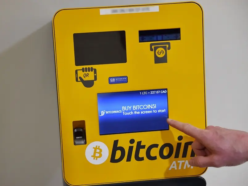 Bitcoin ATM-ek kerülnek az amerikai bevásárlóközpontokba
