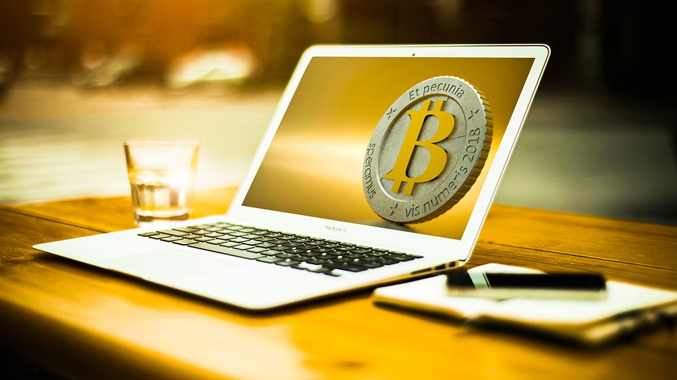 bitcoin fizetések kereskedési opciók nincs betéti bónusz