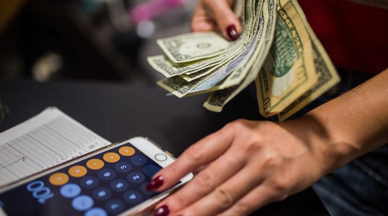 Fizetésmustra: mennyi egy kriptotőzsdei alkalmazott bére