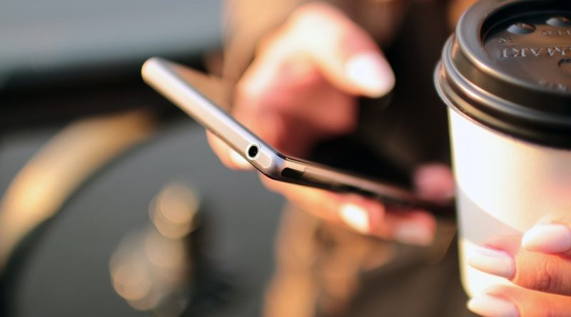 A venezuelaiak már internet nélkül is tudnak bitcoint, petrót küldeni
