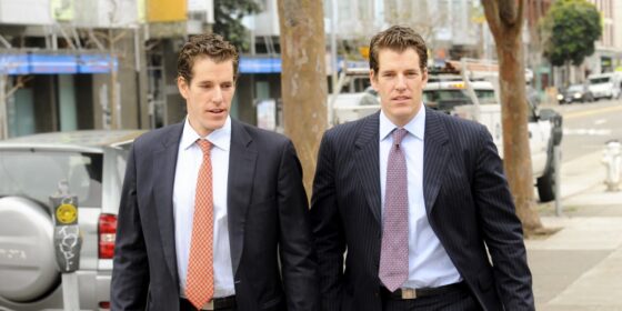 Bitcoin-adománnyal támogatják Trump kampányát a Winklevoss ikrek