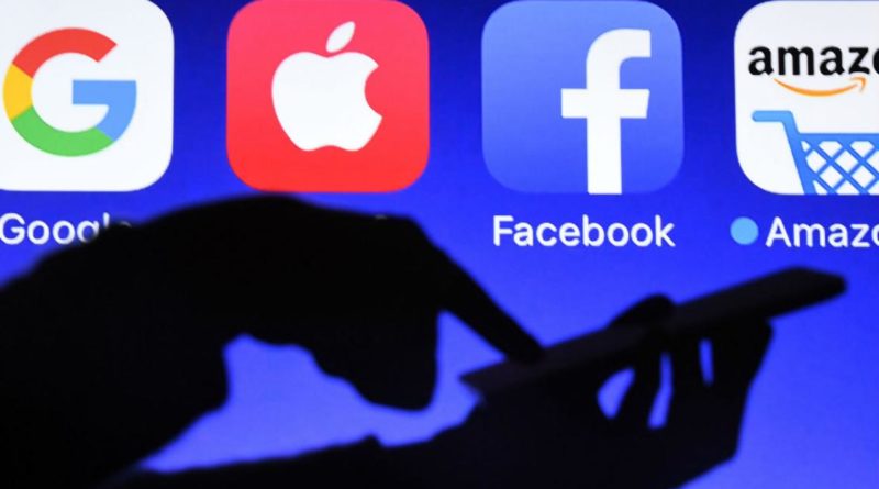 Túl sok hatalom összpontosul a big tech cégek kezében, állítják az amerikai törvényhozók