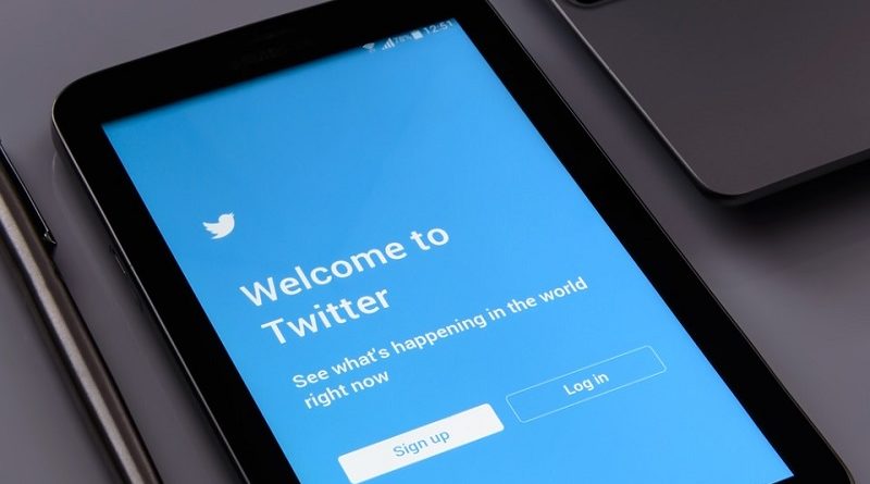Bitcoin tárcát kapcsolna minden profilhoz a Twitter feje