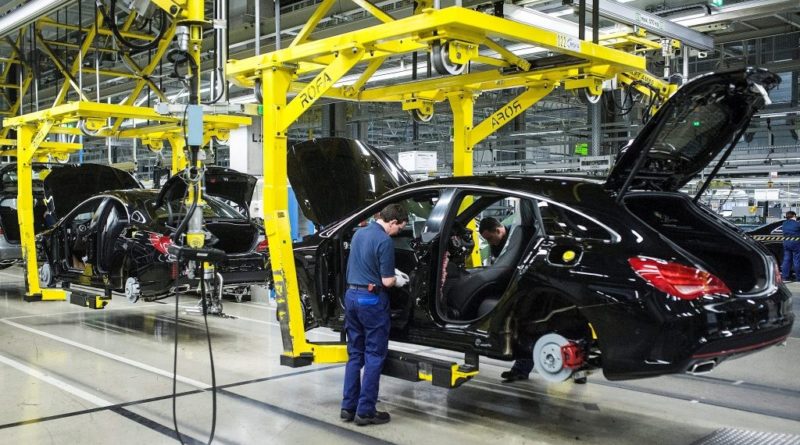 Bajban lehet Közép-Európa a pocsékul teljesítő autóipar miatt Bajban lehet Közép-Európa a pocsékul teljesítő autóipar miatt