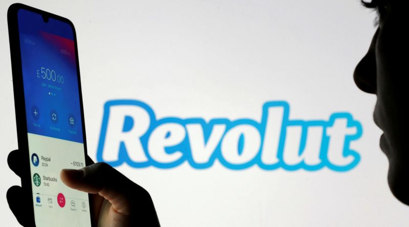 Litvániában bejegyzett céghez helyezte át a Revolut a magyar ügyfeleket