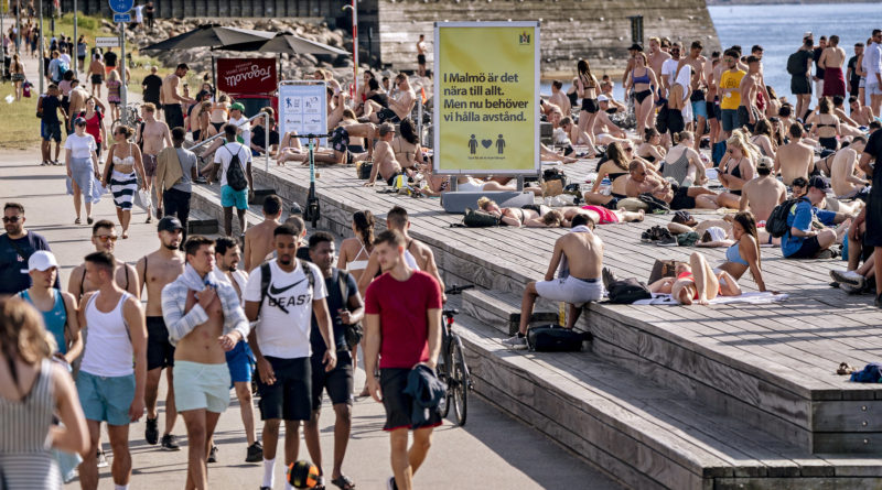 Maszk és korlátozás nélkül is közel vannak a svédek a győzelemhez