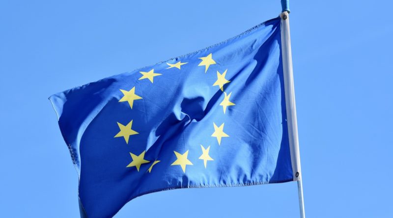 Európa vs. koronavírus: bekeményítenek a kormányok