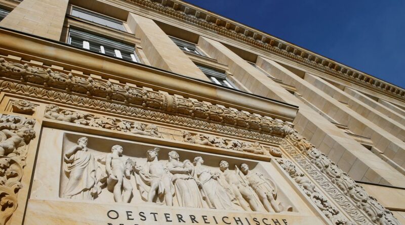 Az osztrák jegybank kiáll a készpénz mellett – lázadás az EKB ellen?