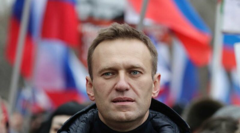 Börtönbe zárták Navalnij orosz politikust, megnőtt a Bitcoin adományok száma