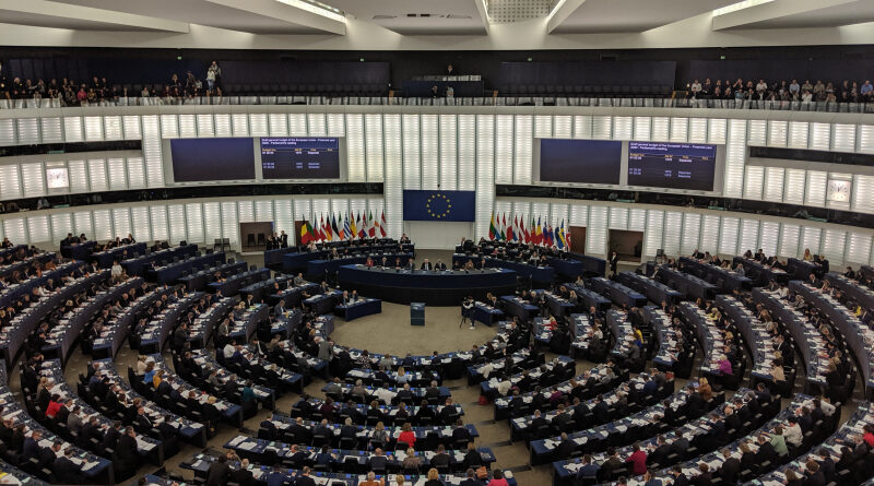 Európai Parlament: szuperalap jöhet a kriptovaluta csalások áldozatainak kárpótlására?