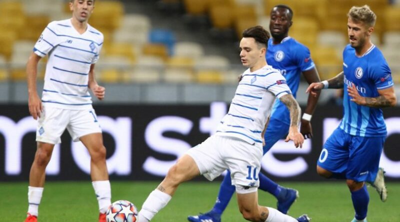 Szurkolói tokenekkel érkezik az ukrán Dinamo Kijev focicsapat
