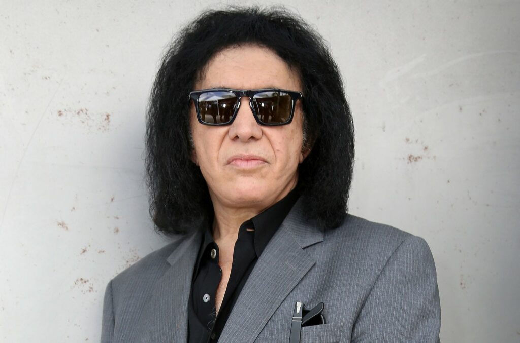 Gene Simmons, Bitcoin milliomos