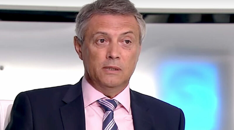 Magyarország is Mianmar és Uganda sorsára juthat? Egy biztonságpolitikai szakértő lekapcsoltatná az internetet