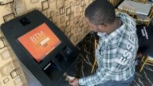 Történelmien magas a bitcoin felár összege Nigériában