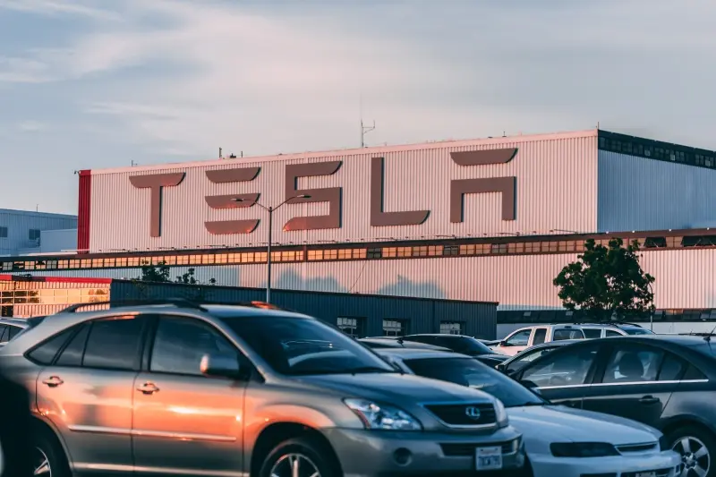 Kiderült, hol vette a Tesla a 1,5 milliárd dolláros bitcoin befektetését