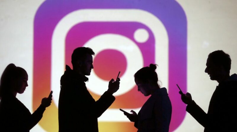 Közel 800 millió forint értékű BTC-t zsebelt be csalással egy Instagram influenszer