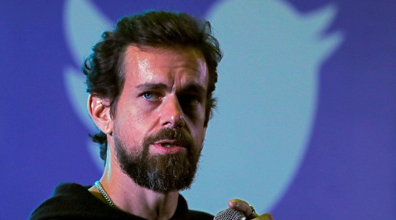 A Twitter vezére árverésre bocsátja legelső tweetjét, 2,5 millió dollárnál jár a licit