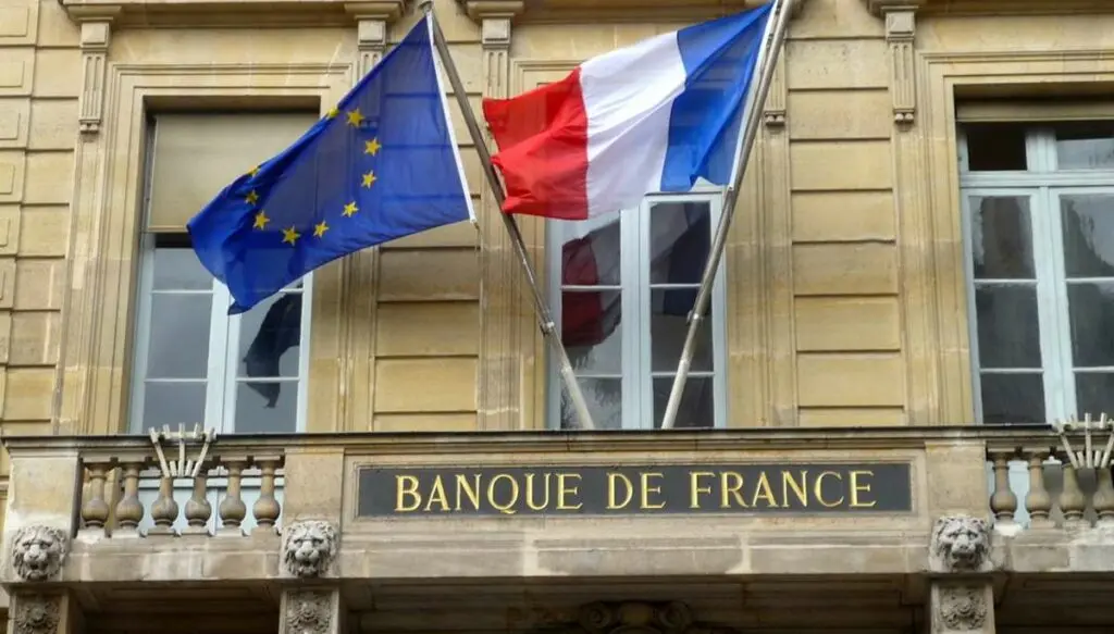 french central bank prefers XRP