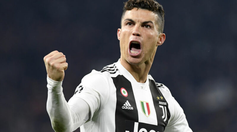 Cristiano Ronaldo elkelt 290 ezer dollárért… vagyis az NFT kártyája