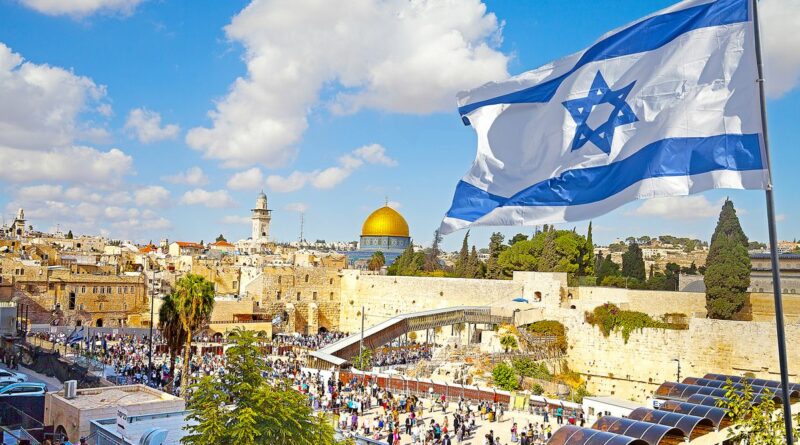 Izrael nem fizetett a Pfizernek, búcsút mondhat a vakcináknak