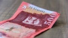 Mi képviseli igazából a társadalom érdekét: a forint vagy a bitcoin?