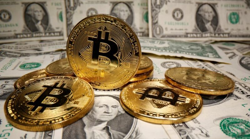 pénzt kereső bitcoin 2021