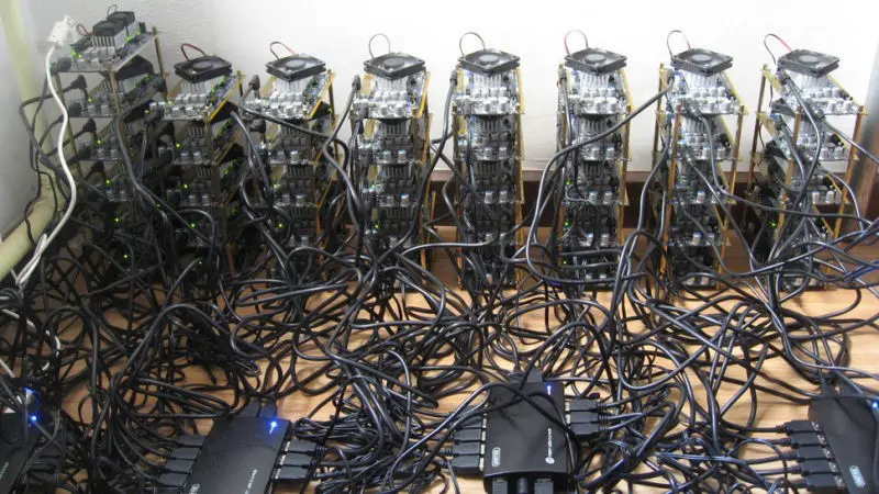 bitcoin bányász srác
