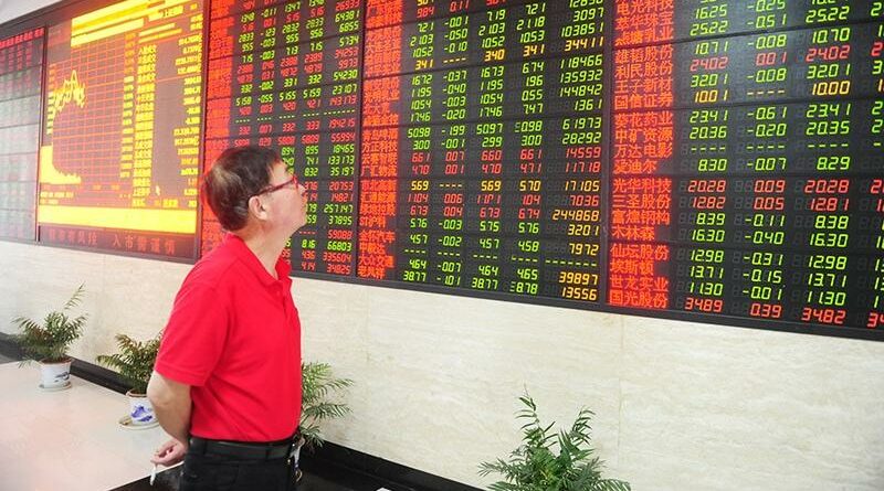 Tovább gyűrűzik az Evergrande csőd okozta pánik