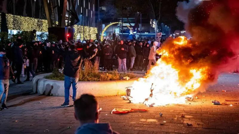 rotterdami tüntetés