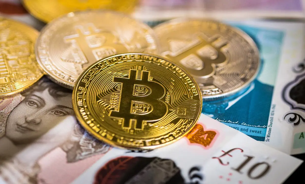 bitcoinban bízik