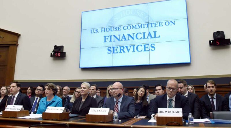 Amerikai tisztségviselők és kriptocégek vezérigazgatói tárgyalnak esetleges szabályozásról