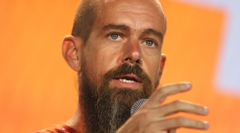 Jack Dorsey most a bitcoin bányászat demokratizálását tűzte ki célul