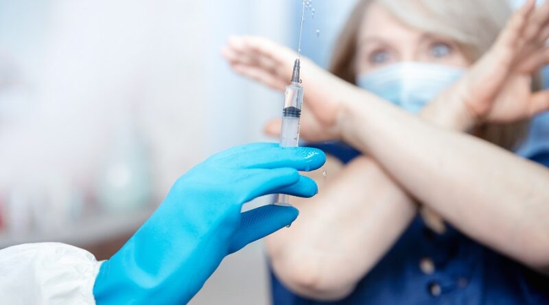 A magyar bulvármédiában az oltásellenes az új hívószó