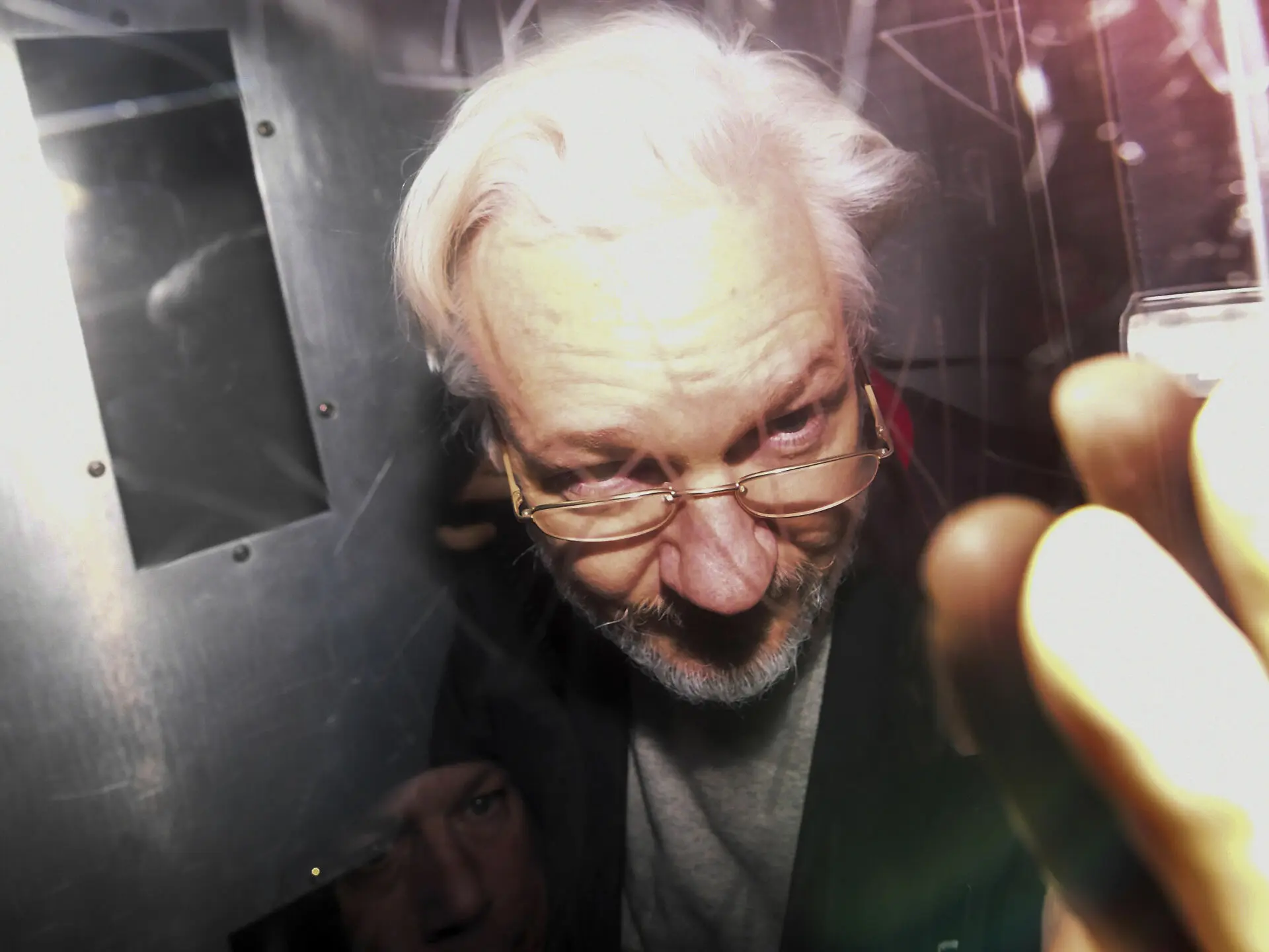 Assange