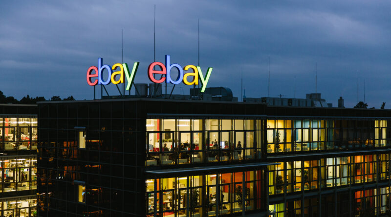 Hamarosan tényleg jöhetnek a kriptovalutás fizetések az eBay platformjára