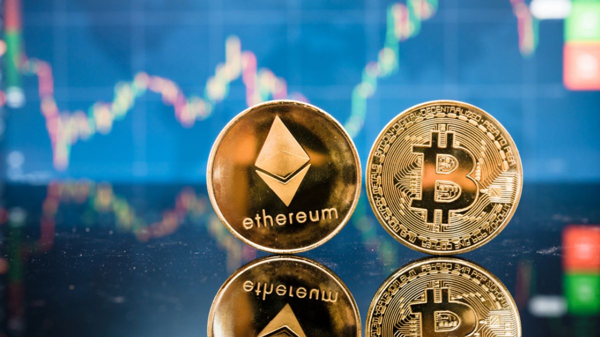 Bitcoin Ethereum zuhant