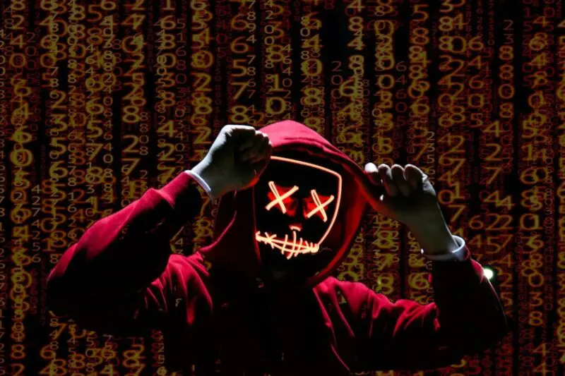 hackertámadás