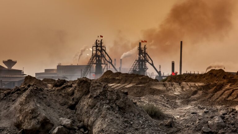 Kellemetlen meglepetés Kínának: a ritkaföldfémek nem is olyan ritkák