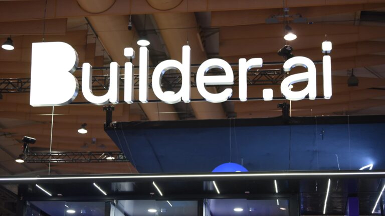 Milliárdos AI-átverés? Indiai mérnökök mögé bújva bukott meg az egyik Microsoft által támogatott cég Milliárdos AI-átverés? Indiai mérnökök mögé bújva bukott meg az egyik Microsoft által támogatott cég