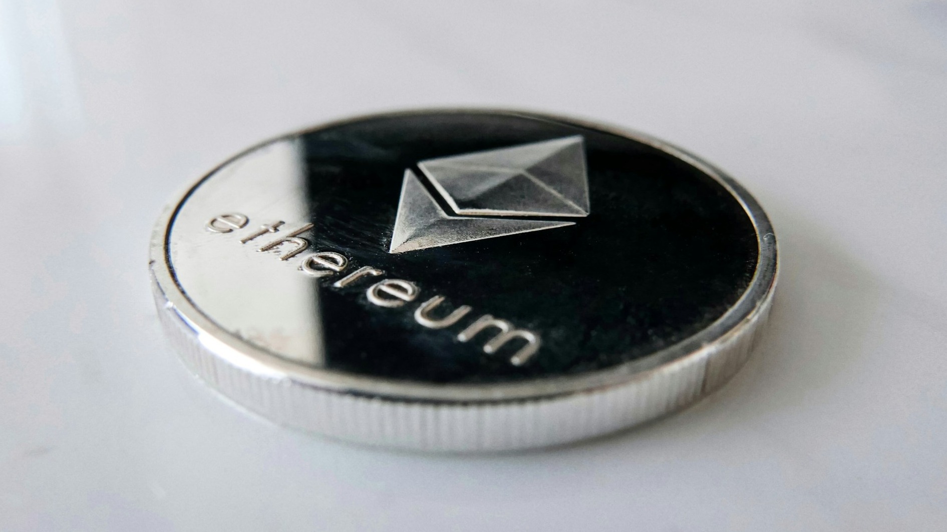 Ethereum decentralizáció